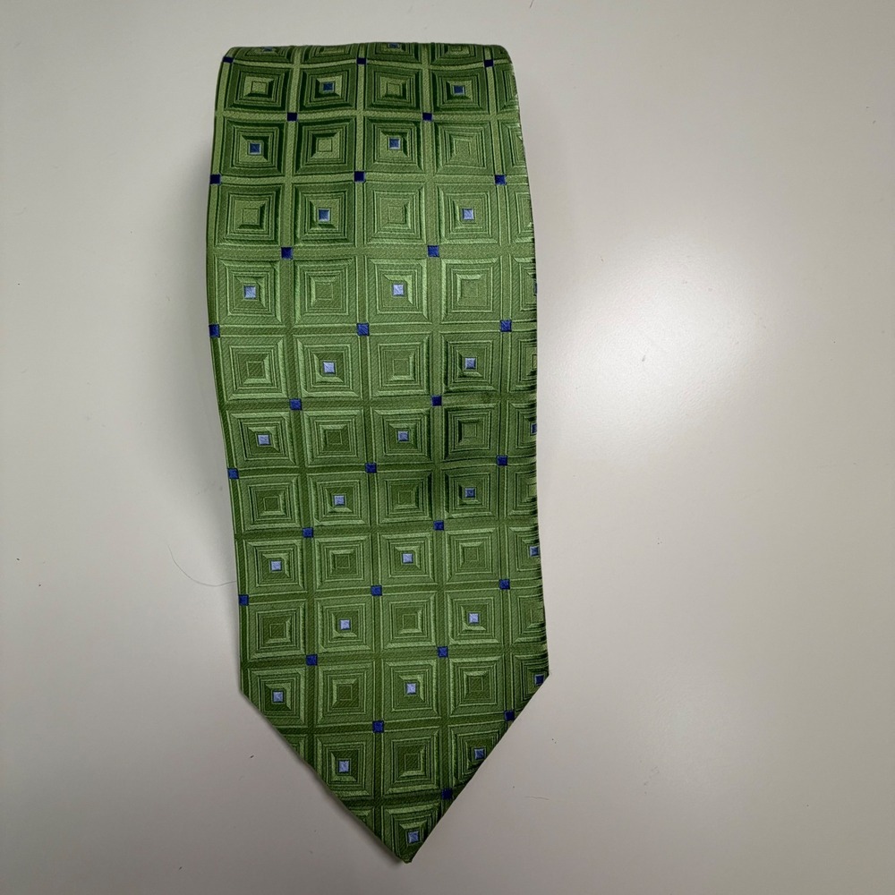 Michael Kors Mens Green Geometric Square 100% Silk Necktie Tie Fathers Day